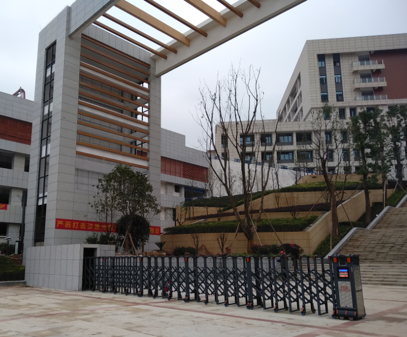 在路上文化机构与重庆市朝阳中学成功签约